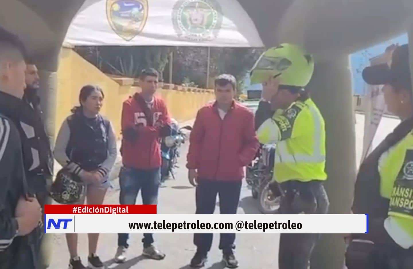 seguridad en el puente festivo en Santander, operativos de seguridad en Santander, policía en ferias y fiestas, control vial en Santander, movilidad en puente festivo, prevención del delito en Santander, acompañamiento policial en eventos, tránsito y transporte en Santander, presencia institucional en temporada turística, vigilancia en corredores turísticos