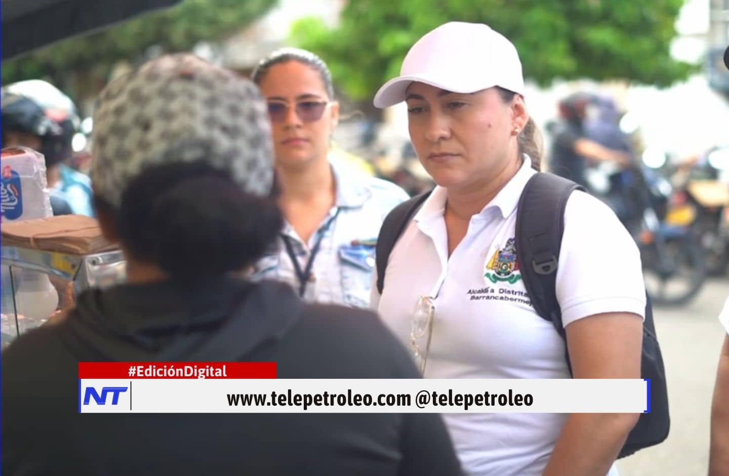 feria de servicios para vendedores informales en Barrancabermeja, feria Barrancabermeja, vendedores informales, feria de servicios, economía popular, reubicación Barrancabermeja, apoyo a vendedores, espacio público, comercio local, inclusión laboral