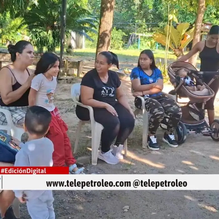 formación profesional para mujeres en Barrancabermeja, capacitación para mujeres rurales, cursos de maquillaje en Barrancabermeja, emprendimiento femenino rural, formación técnica para mujeres, oportunidades para mujeres en Patio Bonito, programas de autonomía económica femenina, Veolia capacitación mujeres, empoderamiento femenino en Barrancabermeja, mujeres emprendedoras del sector rural