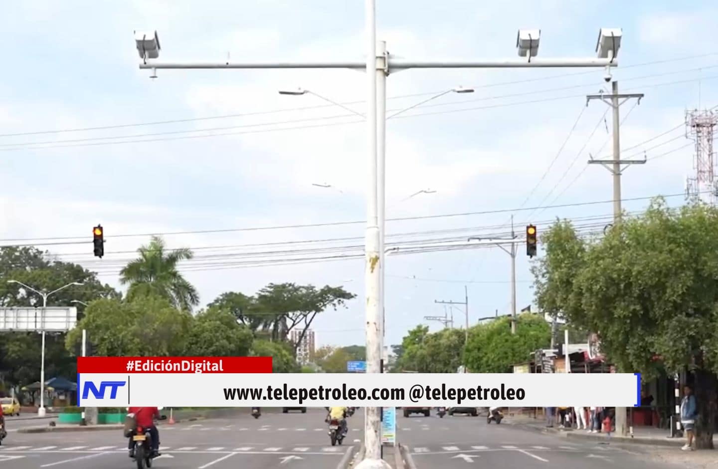 fotomultas por no usar chaleco reflector, chaleco reflector motociclistas, sanciones de tránsito Barrancabermeja, cámaras de fotodetección, normas de tránsito Colombia, infracciones de tránsito vigentes, uso obligatorio de chaleco, tránsito y transporte Barrancabermeja, aclaración sobre fotomultas, desinformación en redes sociales