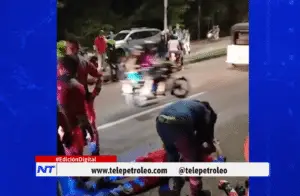 Accidente de tránsito deja dos personas lesionadas tras choque con carreta de aseo