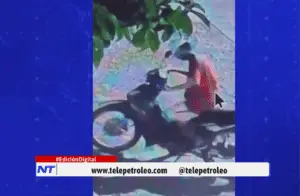 Hurto de motocicleta en Barrancabermeja quedó registrado en cámaras de seguridad del barrio Primero de Mayo